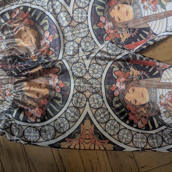 Blackmilk COPY Mucha Art Nouveau Print Women Generic Leggings - Picture 3 of 3